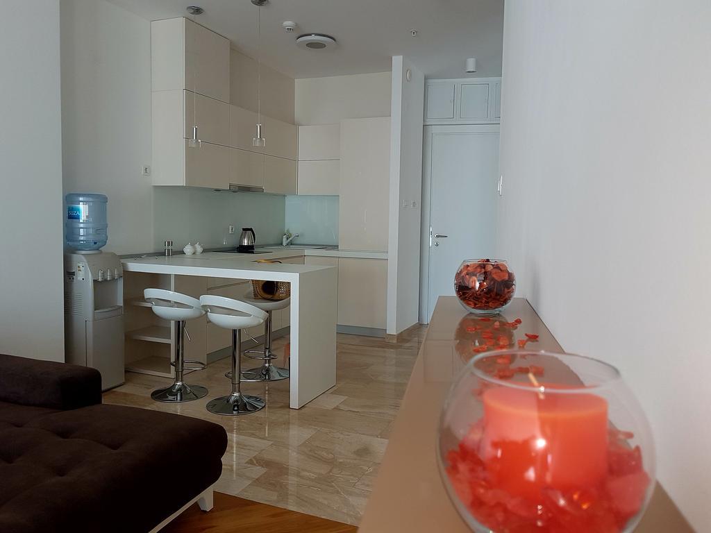 Apartment Tc Lux Vlsb Budva Exterior foto